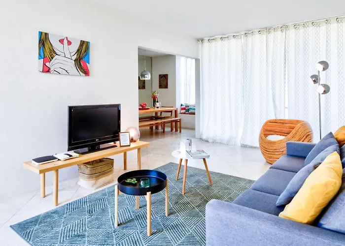 Guia - Quiet And Cosy Near The Sea Apartament *